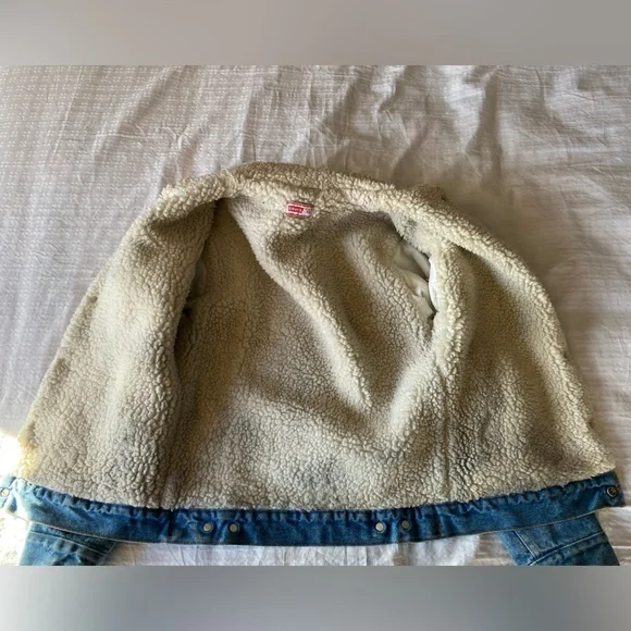 Vintage 70’s Levi’s Sherpa Denim Trucker Jacket - Picture 15 of 16